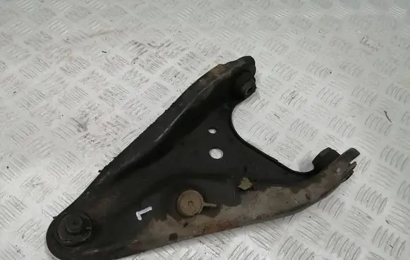 Dacia Logan II Front lower control arm/wishbone