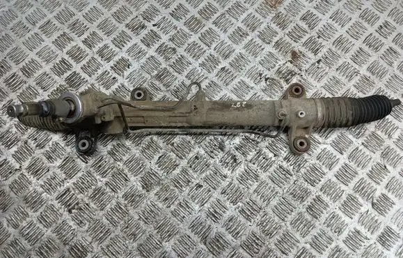 Toyota Corolla Verso AR10 Steering rack