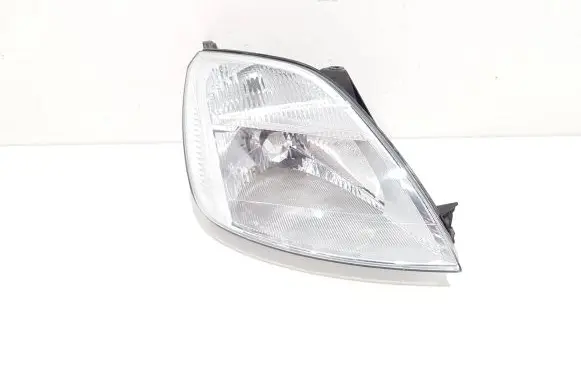 Ford Fiesta Headlight/headlamp 2020001013