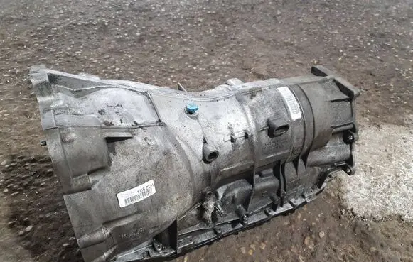 BMW 3 E90 E91 Automatic gearbox 7563324 7563325 1068022