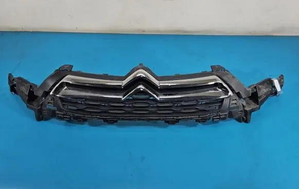 Citroen DS4 Front bumper upper radiator grill 9688185377 IMPRK1542243
