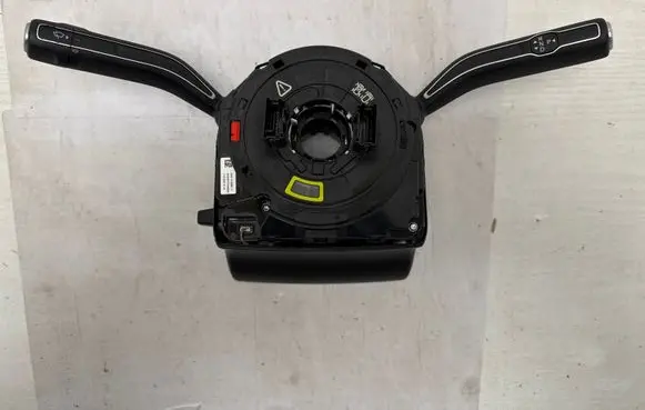 Mercedes-Benz GLE W167 Wiper turn signal indicator stalk/switch A1679007010