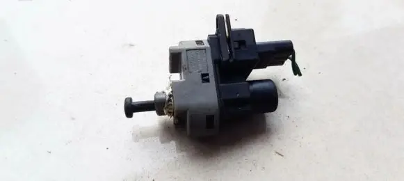 Ford Mondeo Mk III Brake pedal sensor switch 1S7T13480AA 1S7T-13480-AA