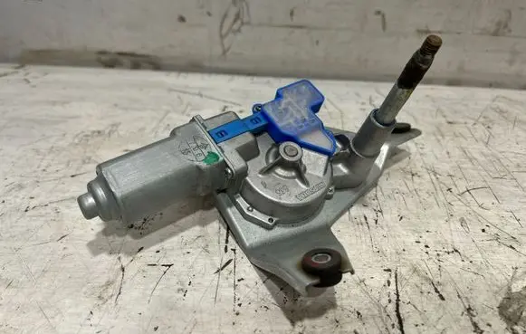 Honda FR-V Rear window wiper motor 33845D
