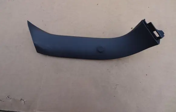 Toyota Auris 150 Tailgate/trunk upper cover trim XXXXXXXXXX