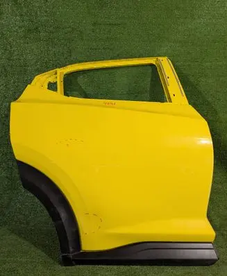 Nissan Juke II F16 Rear door 