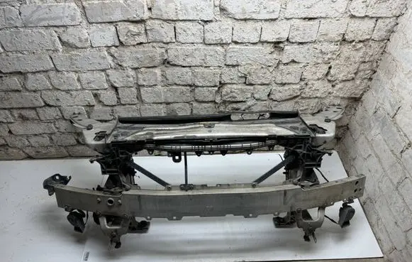 Mercedes-Benz C W205 Radiator support slam panel 
