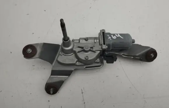 Mazda CX-5 II Rear window wiper motor KB7W67450