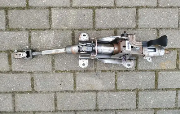 Chrysler Town & Country V Steering wheel axle 05057642AG