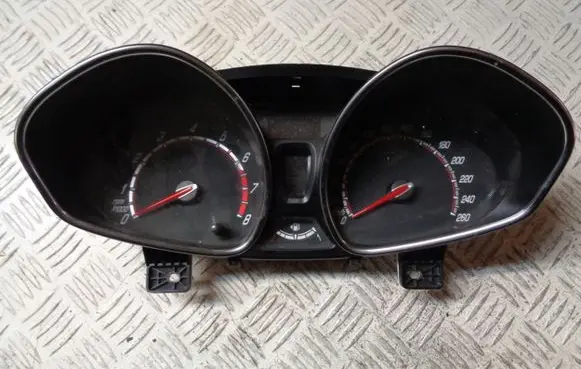 Ford Fiesta Speedometer (instrument cluster) C1BT10849NAT