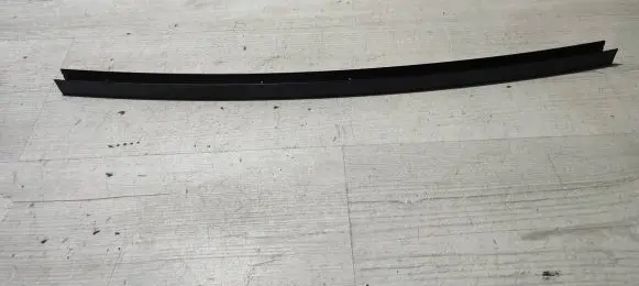 BMW X3 F25 Rear door windshield rail 7205753 18190310
