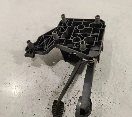 Citroen C5 Pedal assembly 9655701680