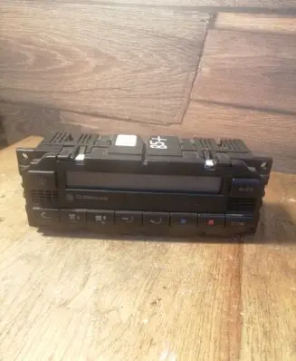 Volkswagen PASSAT B5.5 Climate control unit
