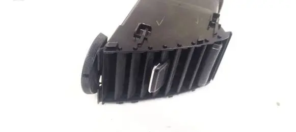 Toyota Prius (XW20) Dash center air vent grill 4556447010 455644-7010