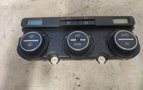 Volkswagen Golf V Climate control unit 1K0907044DD 5HB01010604