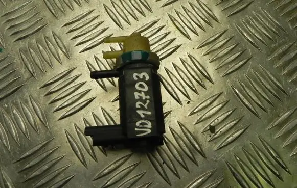 Peugeot 207 CC Turbo solenoid valve V7565468 VD12703