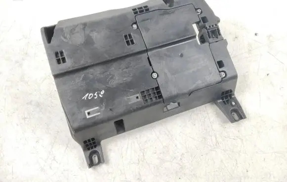 Mercedes-Benz CLA C118 X118 Other interior part A2475402406 BDPW177P