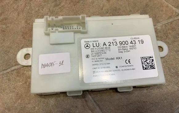 Mercedes-Benz E W238 Keyless (KESSY) go control unit/module A2139004319