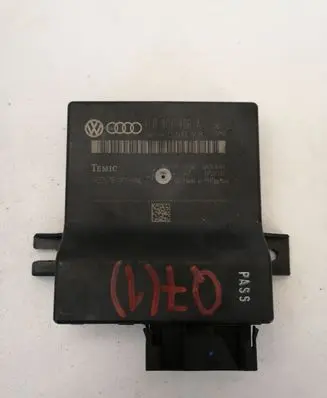 Audi Q7 4L Gateway control module 4L0907468A 4L0910468
