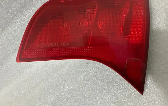 Audi A4 S4 B6 8E 8H Tailgate rear/tail lights 8E9945094