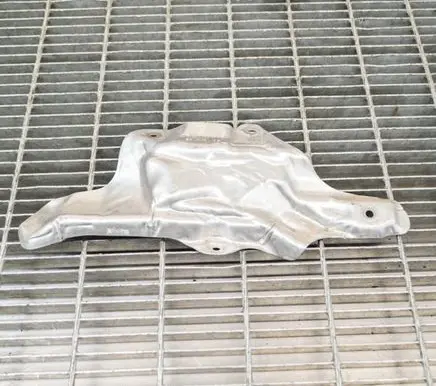 Mercedes-Benz GLA W156 Other engine bay part A2701421320