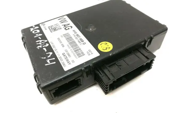 Audi A8 S8 D4 4H Gateway control module 4H0907468G 4H0907468C