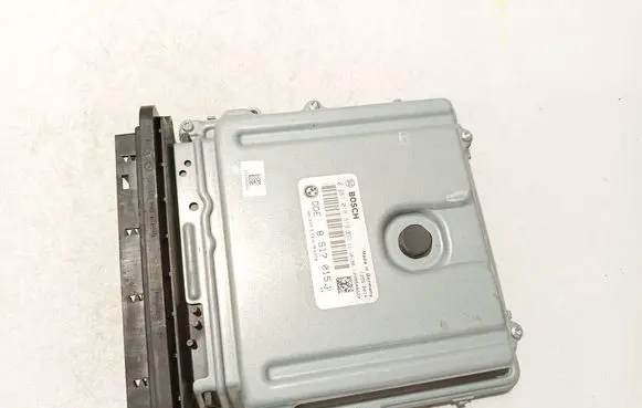 BMW X6 E71 Engine control unit/module 0281018319 851701501