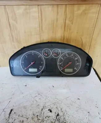 Seat Alhambra (Mk1) Speedometer (instrument cluster) 8831100245