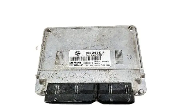 Volkswagen Polo Engine control unit/module 03E906033R
