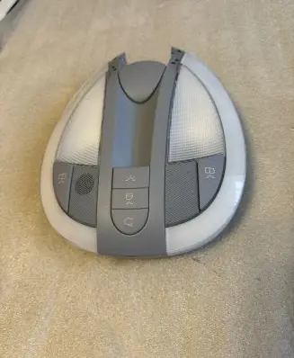 Mercedes-Benz E W211 Front seat light A2118205901 2JM00825647 2118205901