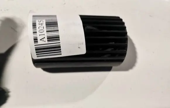 Opel Astra F Dash center air vent grill