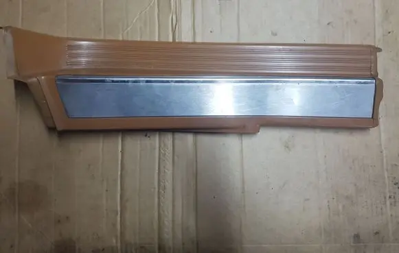 Mercedes-Benz S W140 Rear sill trim cover 1406800335