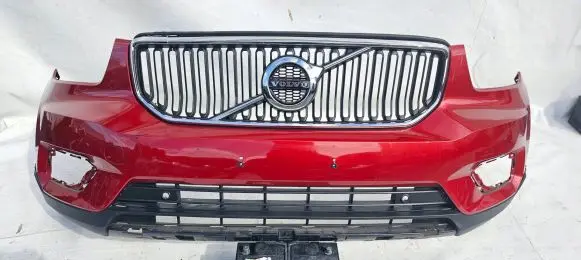 Volvo XC40 Front bumper 31449359