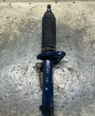 Volkswagen Touran I Front shock absorber/damper