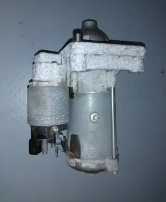 Citroen DS3 Starter motor 9832577880