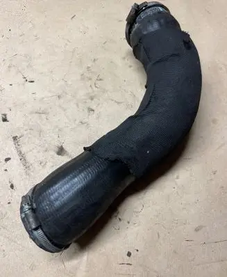 Volvo XC60 Intercooler hose/pipe 31370705