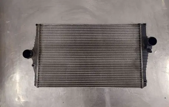 Volvo XC90 Intercooler radiator 31274553 AUJ7B 989581K