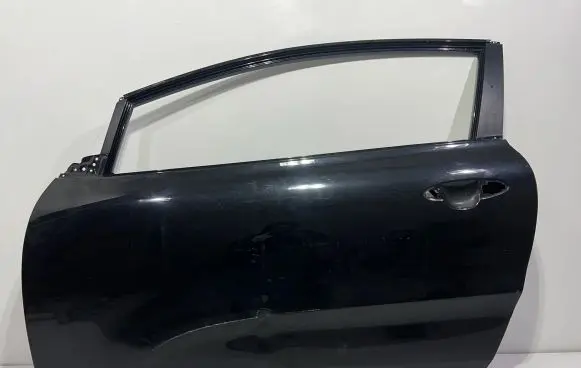 KIA Pro Cee'd III Front door