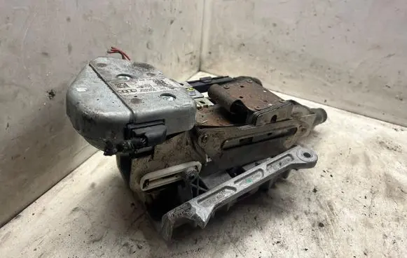 Audi A6 S6 C6 4F Steering wheel axle 0F0910852