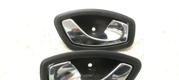 Rear door interior handle