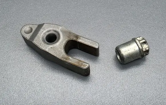Honda Accord Fuel Injector clamp holder 