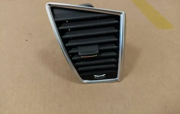 Audi Q5 SQ5 8R Dashboard side air vent grill/cover trim 8R1820902