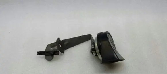Volkswagen PASSAT B6 Horn signal 3C0951182