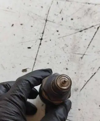 Fuel pressure sensor