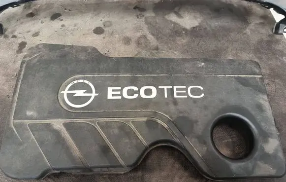 Opel Mokka Engine cover (trim) 55498558 55496095