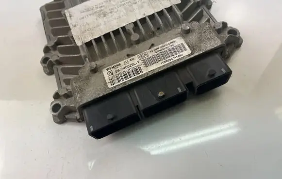 Peugeot 407 Engine control unit/module ECU 9656061180 9655041480