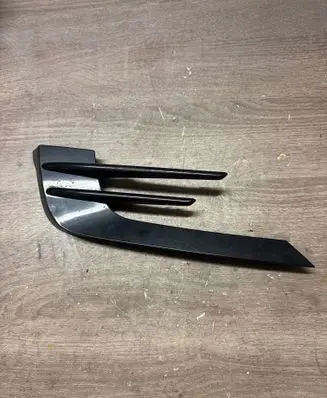 Volkswagen Golf VII Front bumper lower grill 5GE853666A