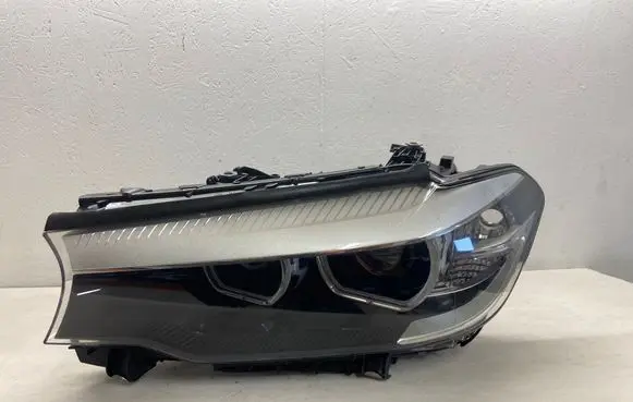 BMW 5 G30 G31 G38 Headlight/headlamp 7439199 10391010006 EPU716