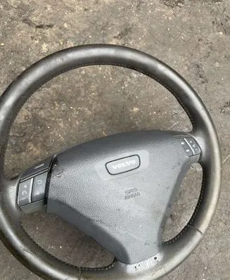 Volvo S60 Steering wheel