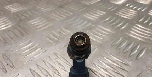Hyundai Santa Fe Fuel injector 9260930003 3531038010